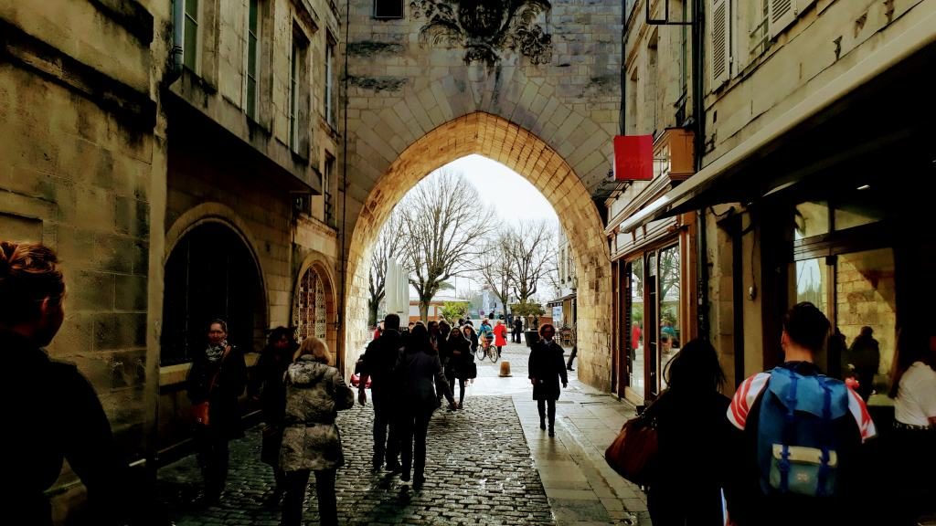 Porte de la Grosse Horloge