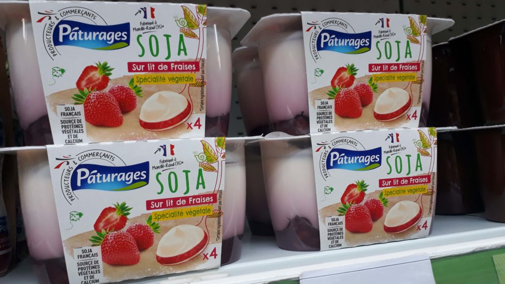 Vegane Joghurts von der Eigenmarke