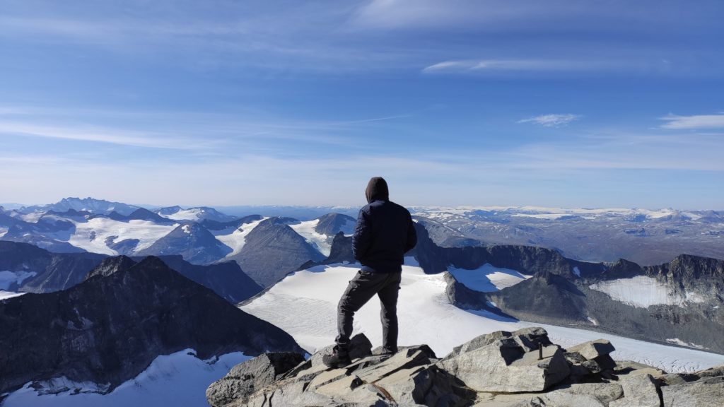 Auf dem Galdhøpiggen, dem höchsten Gipfel in Norwegen und ganz Skandinavien
