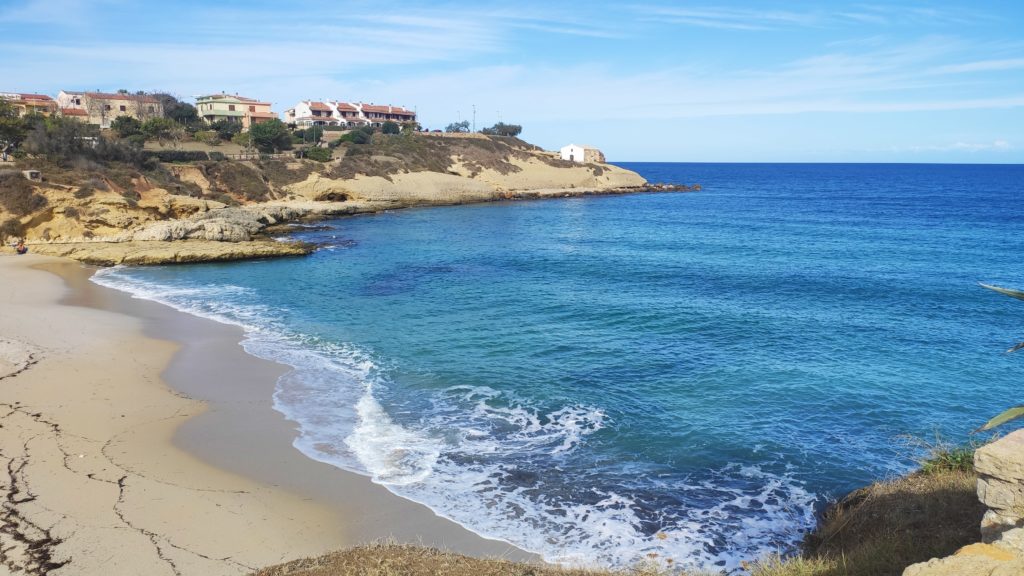 Spiaggia di Balai: Niedliche Bucht direkt in Porto Torres